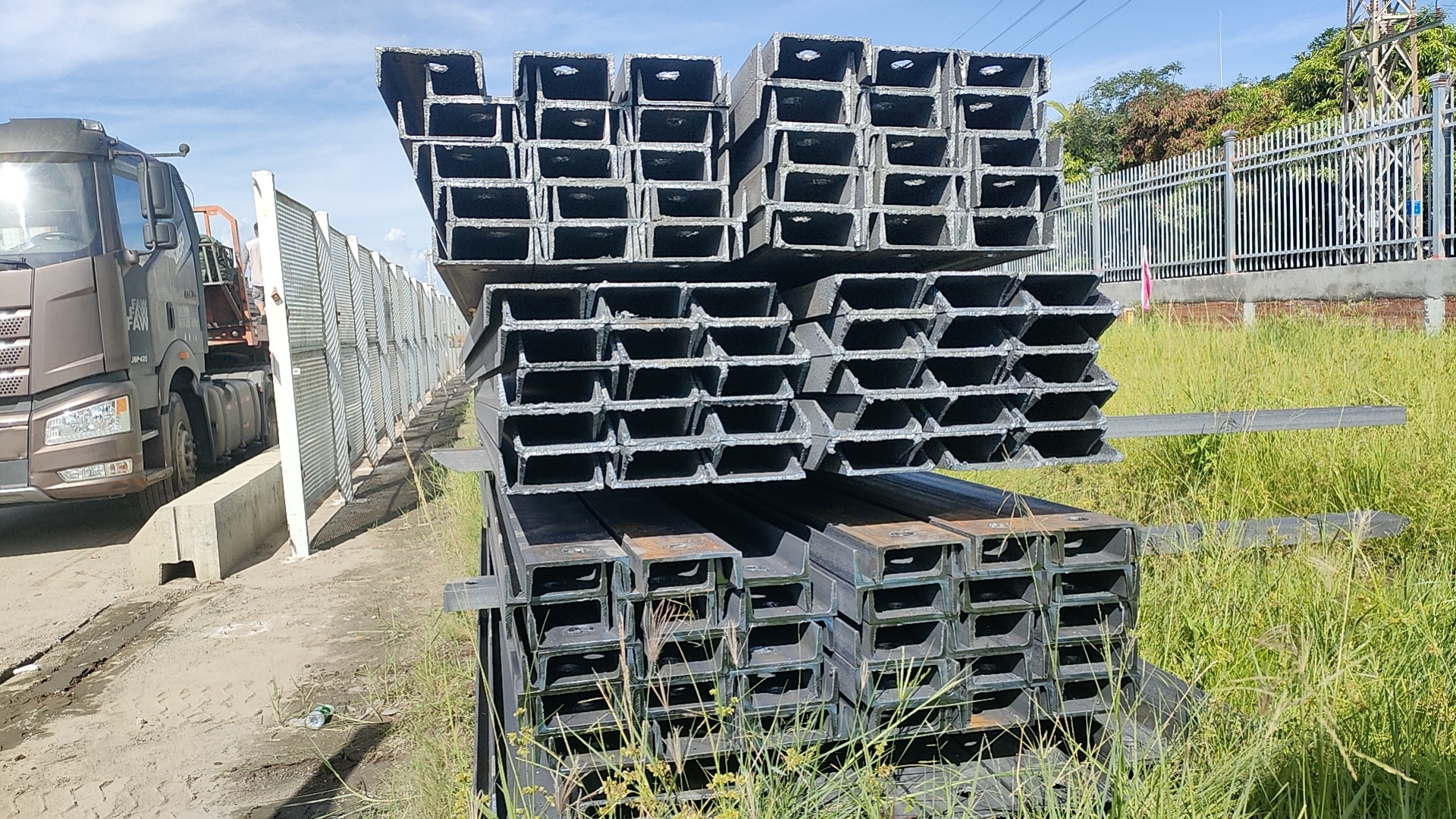 汕头市倒路槽钢工地专用铺路钢板出租 - 哪里好